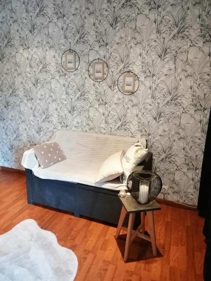 Les Bichettes Bed & Breakfast Mortagne-sur-Sevre Luaran gambar