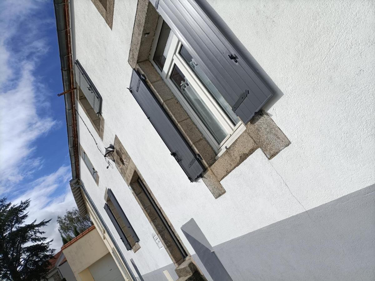 Les Bichettes Bed & Breakfast Mortagne-sur-Sevre Luaran gambar