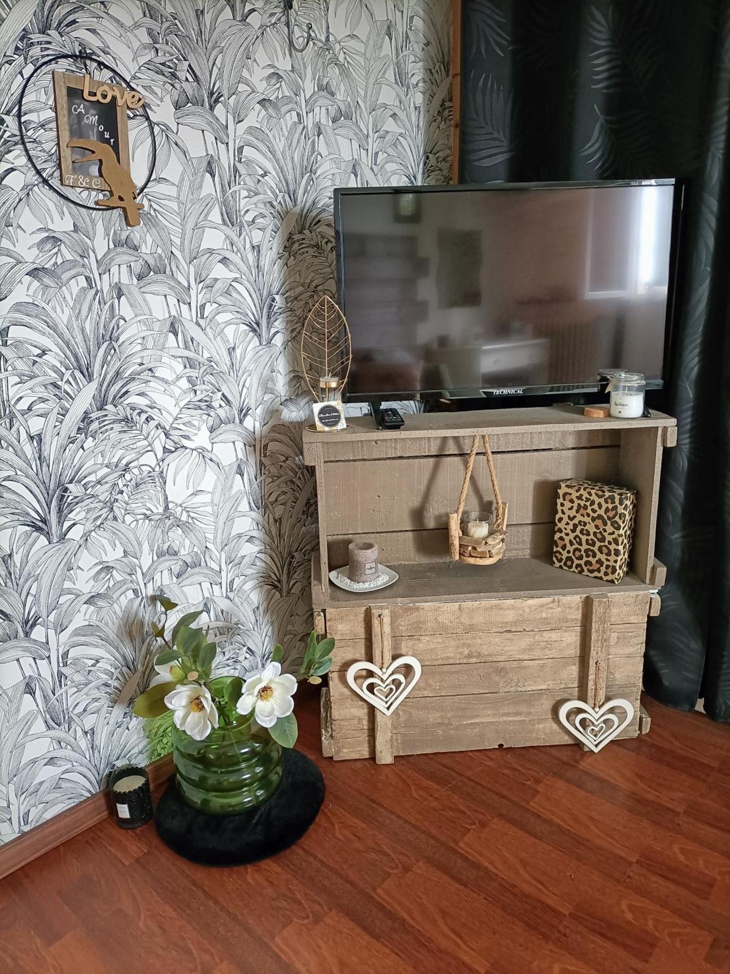 Les Bichettes Bed & Breakfast Mortagne-sur-Sevre Luaran gambar